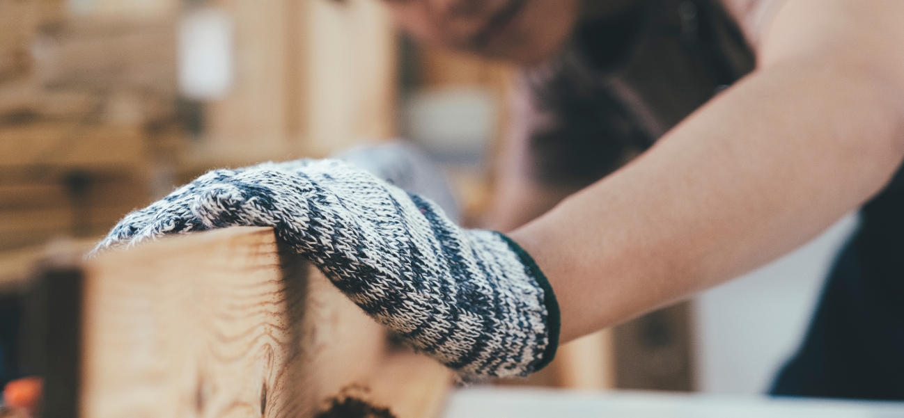 Woodworkers (1298 x 601 px)